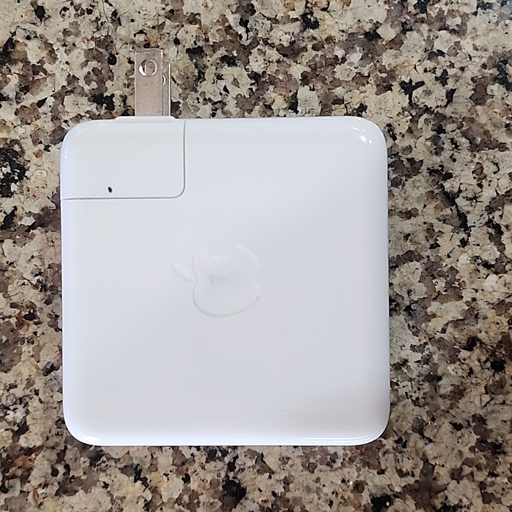 Apple USB-C 67W Adapter